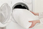 Giặt ruột gối lông vũ - Tưởng không dễ mà dễ không tưởng!