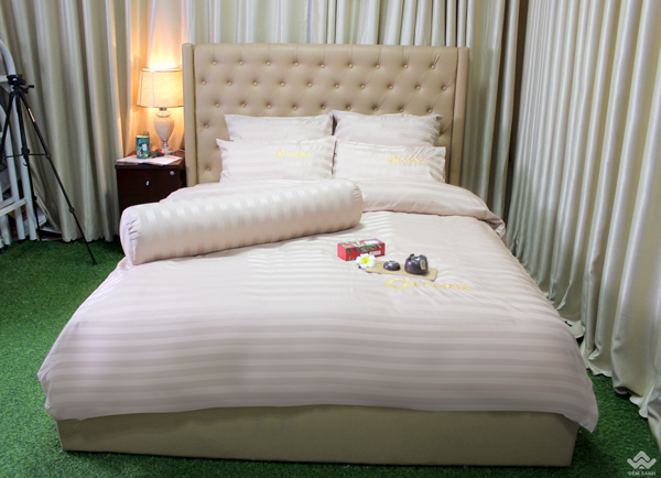 Chăn ga gối khách sạn Olympia cotton lụa 7 món màu be OCL7M03